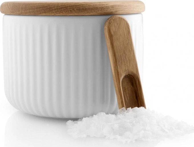 Eva Solo Porcelánová dóza na sůl se lžičkou Legio Nova, bílá barva, dřevo, porcelán