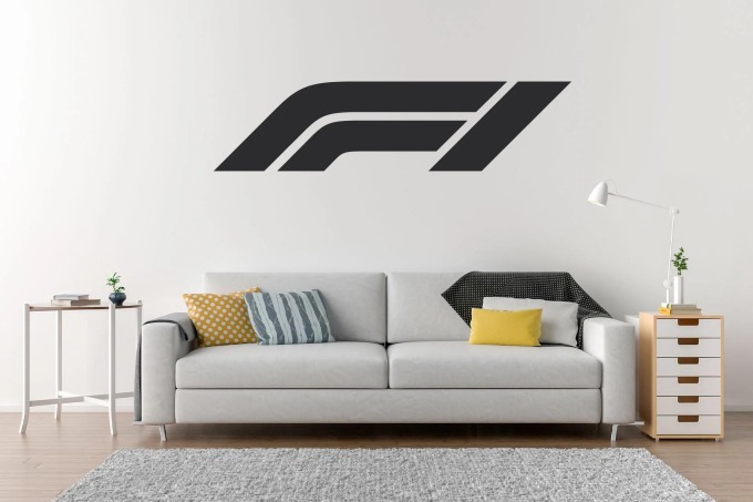Samolepka na zeď Formule 1 - logo, černá, 40x10cm, matný povrch, životnost 3-5 let
