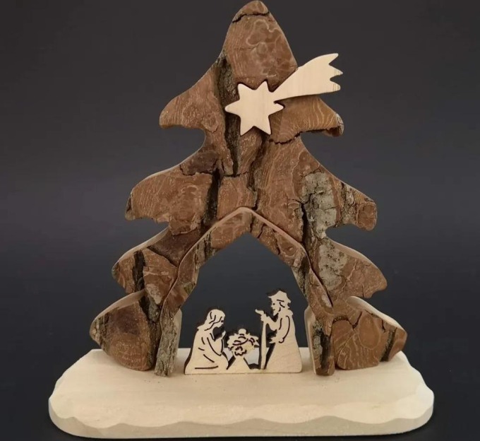 AMADEA Dřevěný betlém s kůrou, masivní dřevo, 14x14x3 cm