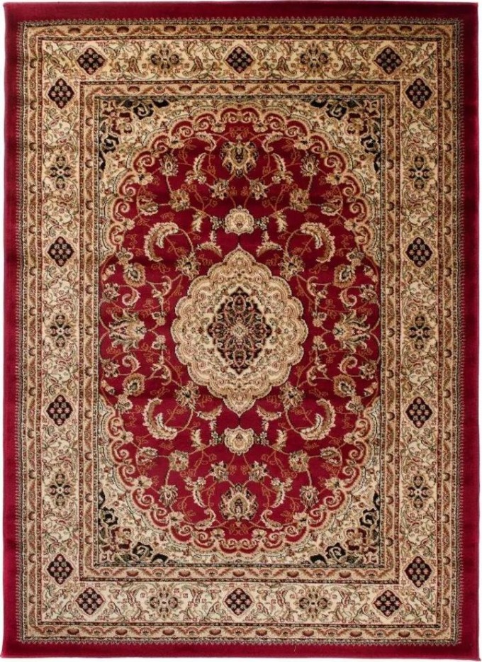 Kusový koberec s klasickým vzorem v červených tónech pro vkusné doplnění interiéru