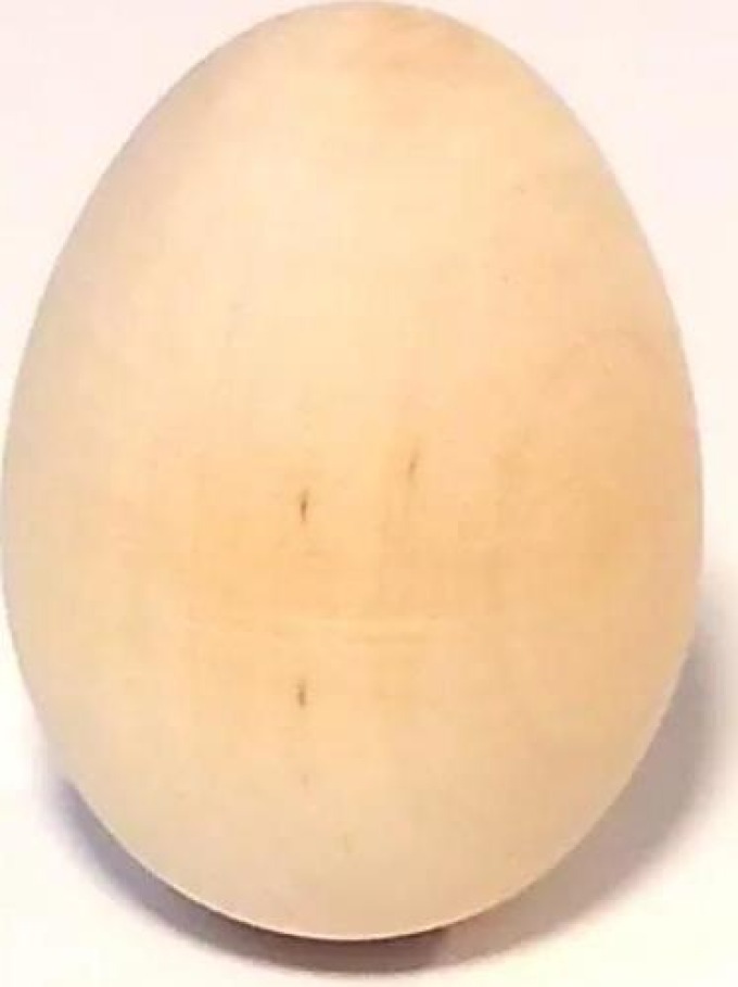 Vajíčko z bukového dřeva