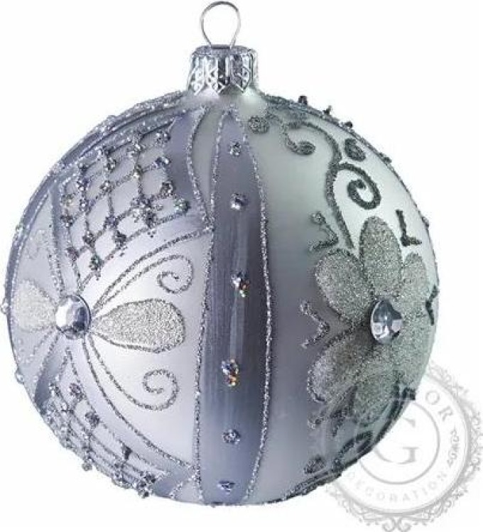 Skleněná vánoční baňka stříbrná kvítky