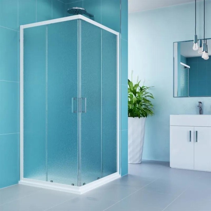 Posuvné dveře sprchového koutu s bezpečnostním sklem Grape a bílými profily, tloušťka skla 5 mm