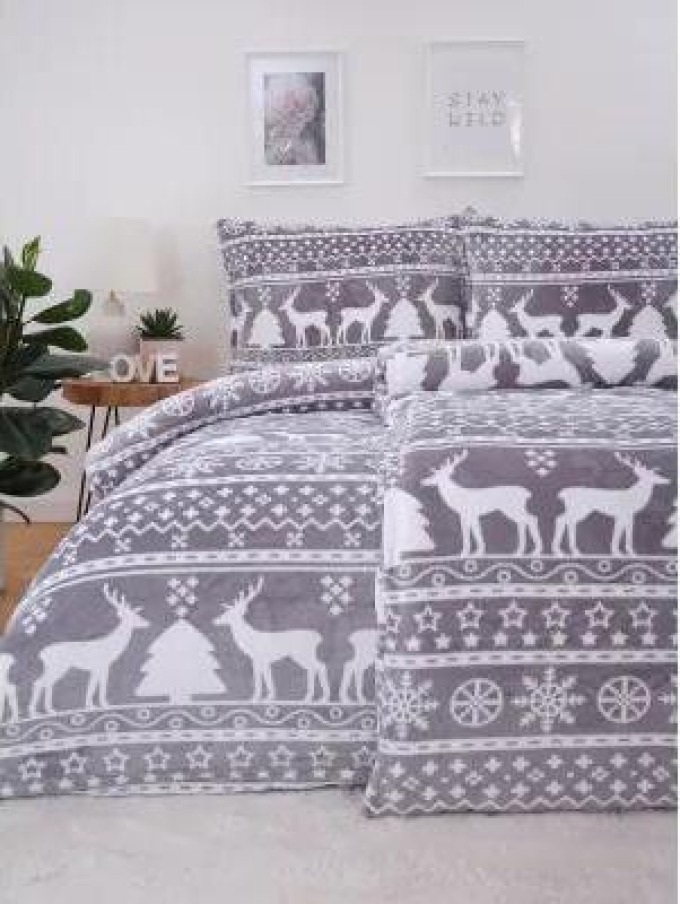 Francouzské mikroplyšové povlečení s norským vzorem a jelena v šedé barvě - luxusní a pohodlné Vánoční povlečení pro ložnici