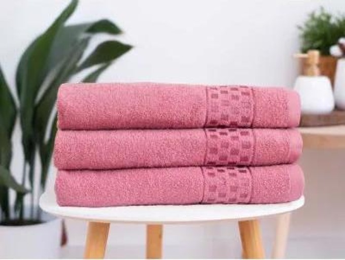 Froté ručník 50 × 100 cm ‒ Paolo pudrový