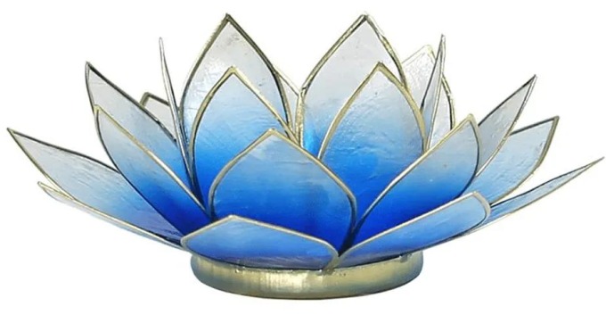 Svícen na čajovou svíčku s lotosovým květem v modro-bílé barvě