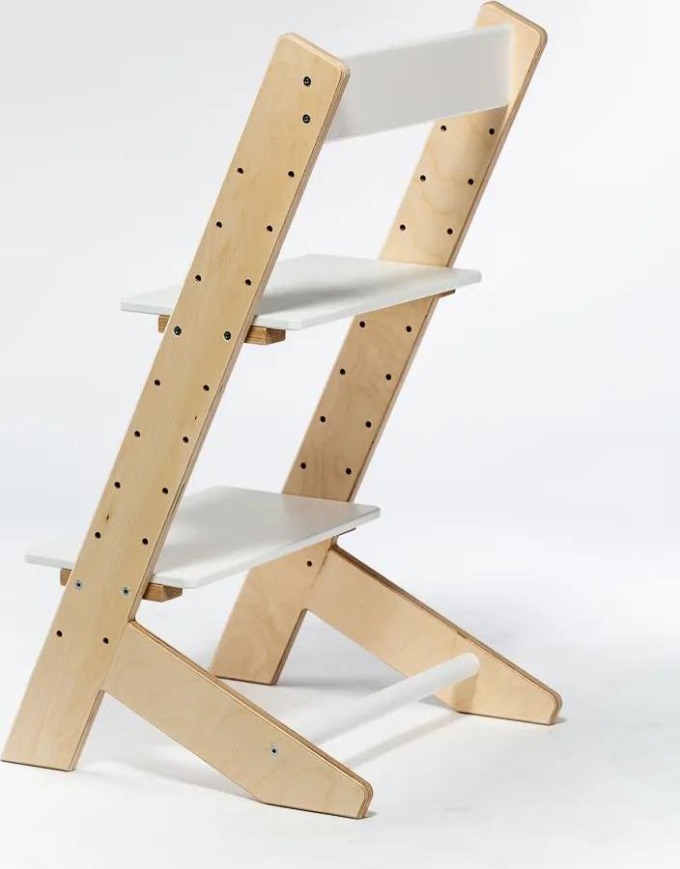 Elegantní rostoucí dřevěná židle pro děti od samostatně sedících až do dospělosti v bílé barvě