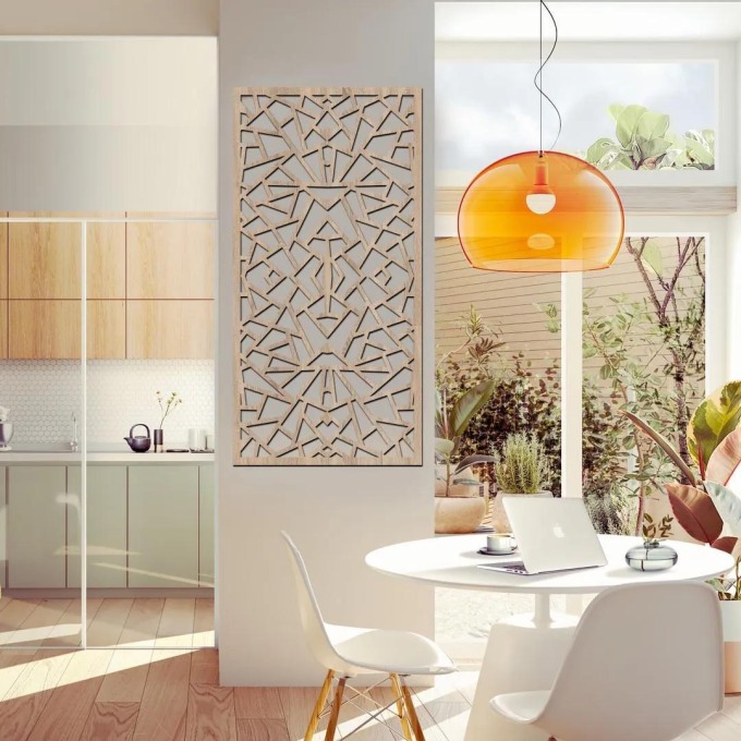 Dřevěný dekorační panel GEOMETRY ve světlém dubovém vzoru o rozměrech 30x60 cm vhodný jako interiérový doplněk do předsíně či chodby