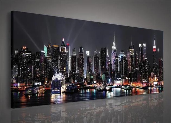 Obraz na plátně s nočním městem v rozměru 145 x 45 cm