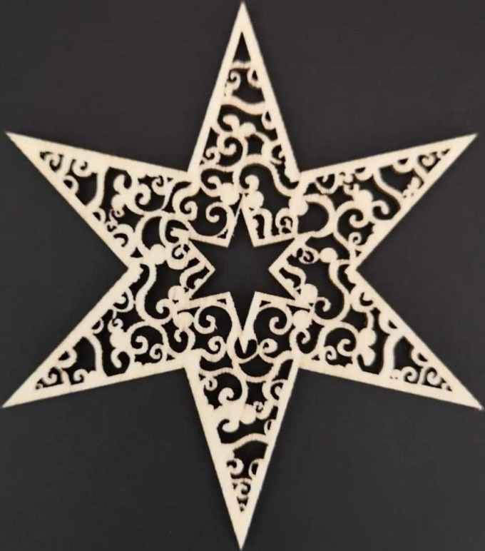 AMADEA Dřevěná ozdoba hvězda 9 cm