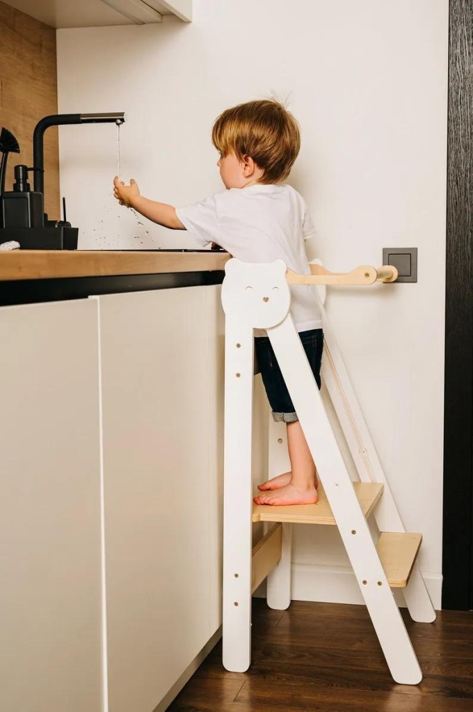 Učící věž/kuchyňské schůdky by Toddler in Family White/Natural