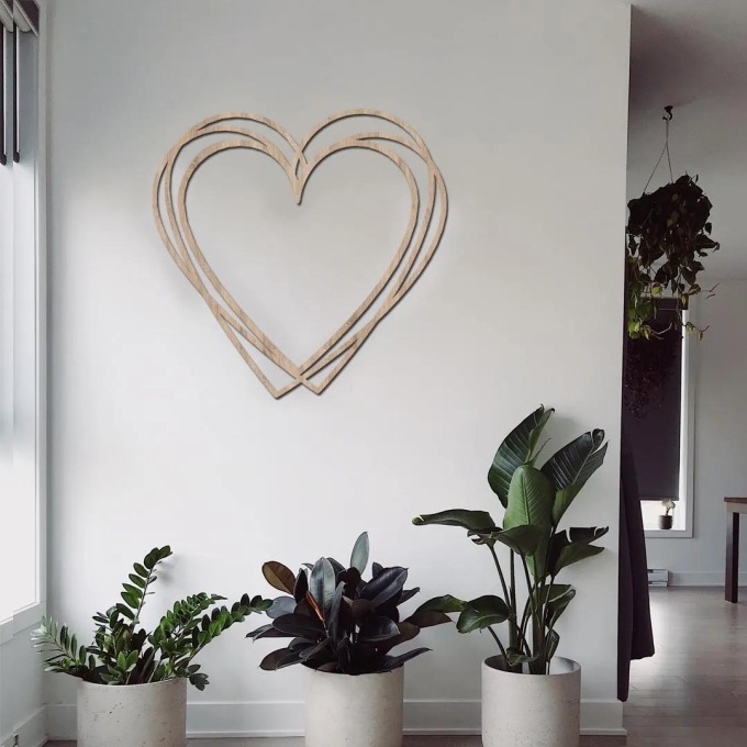 Dřevěná dekorace ve tvaru srdce SPOJENÍ, světlý dub, rozměry 20x20 cm