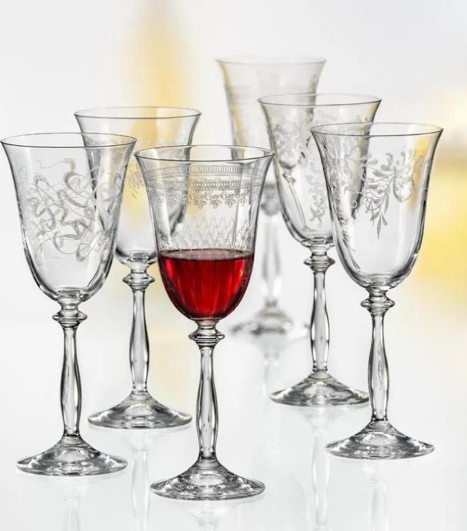 Crystalex - Bohemia Crystal Sklenice na bílé i červené víno Angela Royal 350 ml, 6 ks (mix dekorů)