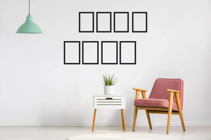 Samolepka na zeď s rámečky na fotografie ve velikosti 9x13cm, bílé barvy