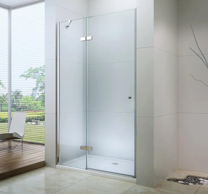 Sprchové dveře z 6mm tlustého tvrzeného skla s povrchovou úpravou pro maximální komfort a snadnou údržbu