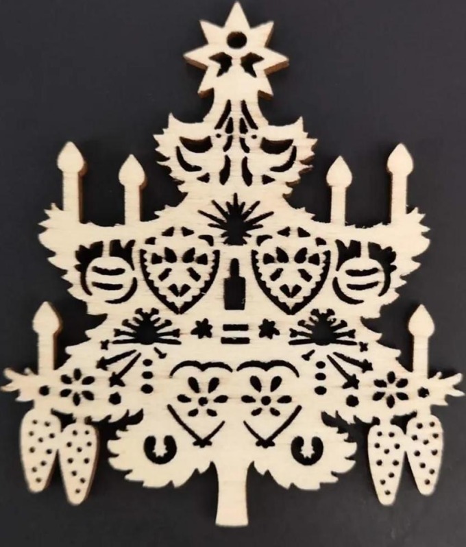 AMADEA Dřevěná ozdoba vánoční stromeček 6 cm