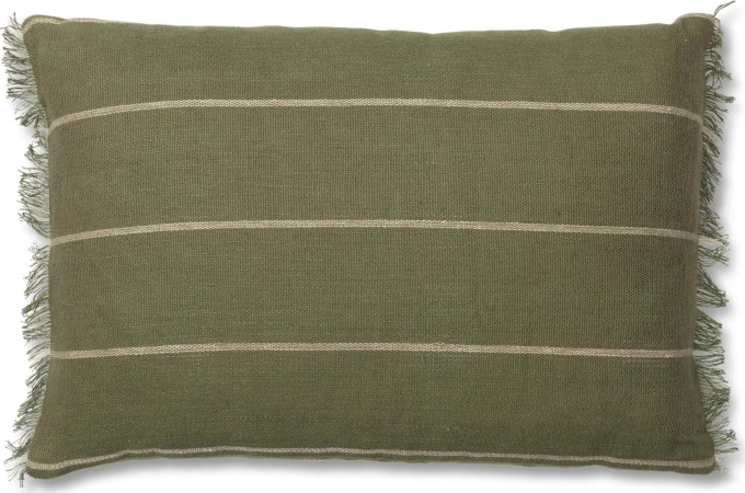 ferm LIVING Bavlněný polštář Calm Olive 60x40 cm, zelená barva, textil